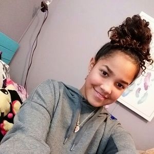 Meet your Posher, Shelby